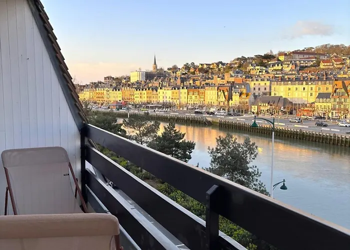 Le Panoramic View Apartamento Deauville